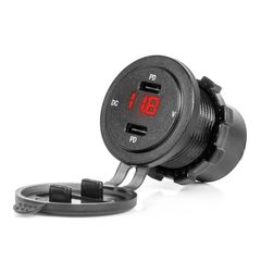 Amio - ΠΡΙΖΑ ΜΕ 2 ΘΥΡΕΣ USB-C ΚΑΙ ΨΗΦΙΑΚΟ ΒΟΛΤΟΜΕΤΡΟ ΜΕ ΚΑΠΑΚΙ 12/24V ΑΔΙΑΒΡΟΧΗ