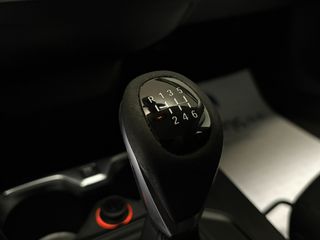 Bmw 116 2021 -1950€ ΙΣΧΥΕΙ ΕΩΣ 24/08 | 1.5  109hp | SPORT LINE-thumb-38