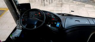 Mercedes-Benz 2000 381-thumb-1