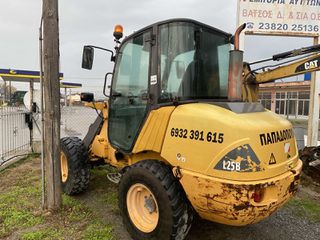 Φορτωτής Με Λάστιχα Volvo 2006 L25B