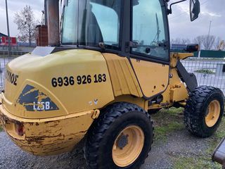 Φορτωτής Με Λάστιχα Volvo 2006 L25B-thumb-1
