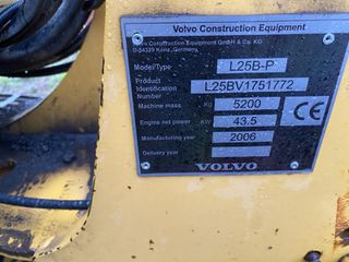 Φορτωτής Με Λάστιχα Volvo 2006 L25B-thumb-4