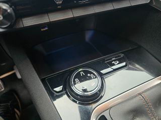 Peugeot 3008 2019 1.5 BLUEHDI 130 GRIP CONTROL-thumb-24