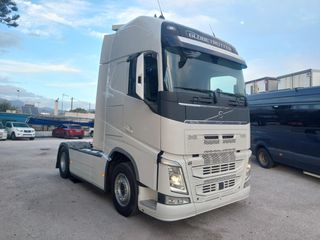 Volvo 2014 FH 4-thumb-2