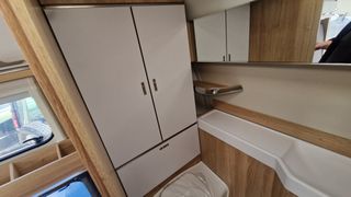 Knaus 2025 DESEO-thumb-29