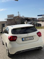 Mercedes-Benz A 180 2016-thumb-2