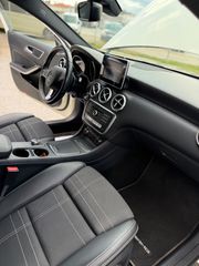 Mercedes-Benz A 180 2016-thumb-11