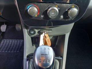 Renault Clio 2018 DCI 90 LIMITED-thumb-44