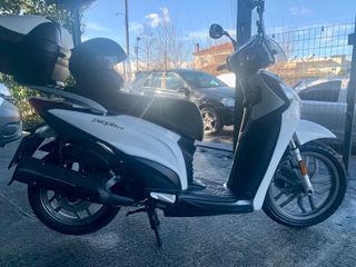 Kymco People One 125 2017 i-thumb-4
