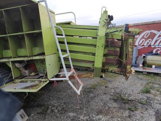 Πρέσες Claas 1998 QUADRANT 1200-thumb-5