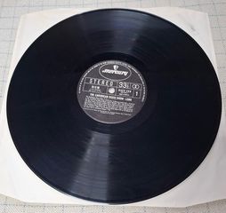 Lobo – The Caribbean Disco Show  LP-thumb-2