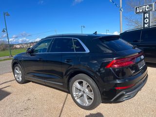 Audi Q8 2022 55 TFSI QUATTRO - S LINE - MATRIX-thumb-8