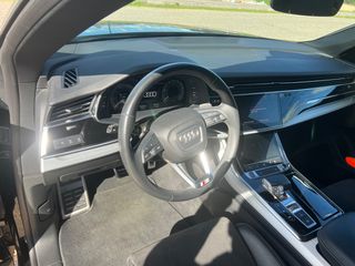 Audi Q8 2022 55 TFSI QUATTRO - S LINE - MATRIX-thumb-12