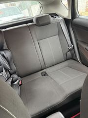 Opel Astra 2013 sri