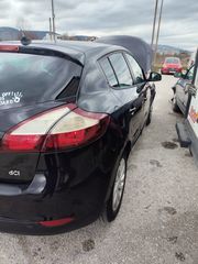 Renault Megane 2015-thumb-2
