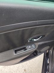 Renault Megane 2015-thumb-9