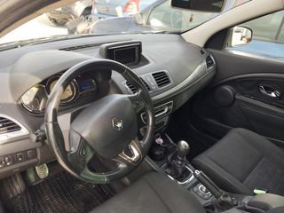 Renault Megane 2015-thumb-19