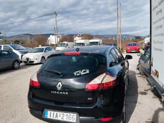 Renault Megane 2015-thumb-23