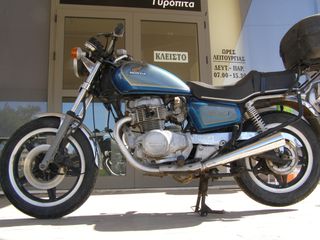 Honda CM 250 1983-thumb-2
