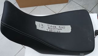 ΣΕΛΑ OEM TRIUMPH TIGER 900 ΘΕΡΜΕΝΟΜΕΝΗ ΟΔΗΓΟΥ 2020+
