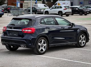 Mercedes-Benz GLA 200 2018 AMG automatic lifting 1.6cc-thumb-11