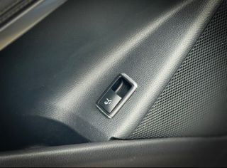 Mercedes-Benz GLA 200 2018 AMG automatic lifting 1.6cc-thumb-20