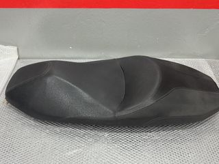 ΣΕΛΑ HONDA FORZA 350-thumb-1