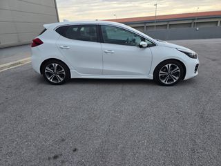 Kia Ceed / cee'd 2017 GT Line-thumb-9