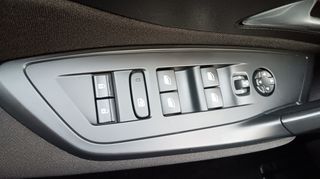 Peugeot 308 2022 1.2 PURETECH 130 HP!!! ACTIVE PACK ΕΓΓΥΗΣΗ!!!-thumb-35