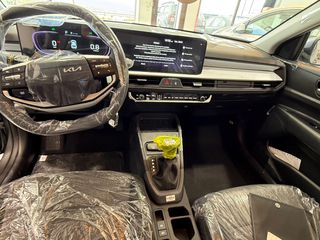 Kia Stonic 2026 1.0 T-GDI PLATINUM EDITION-thumb-6