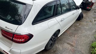 Mercedes-Benz E 300 2020-thumb-2