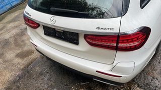 Mercedes-Benz E 300 2020-thumb-3