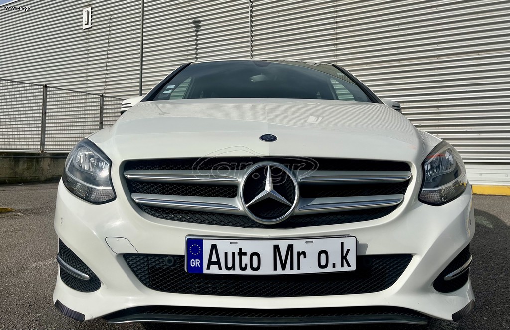 Mercedes-Benz B 180 2015 Diesel