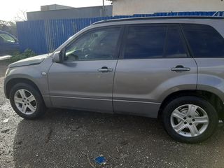 Suzuki grand vitara πόρτες