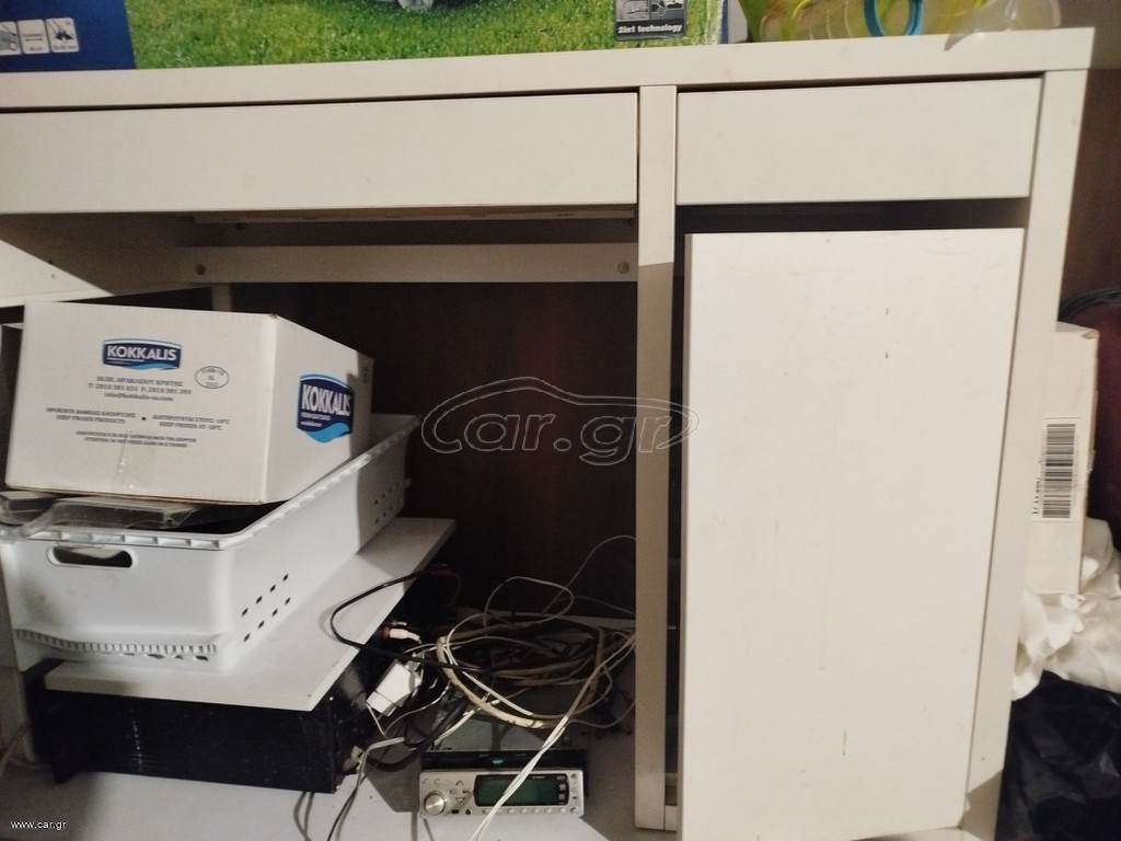 Γραφείο ΙΚΕΑ λευκό σε καλή κατάσταση