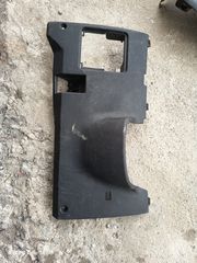 πωλειται ντουλαπακι ταμπλου Toyota Avensis 1999 - 2003 5543205030