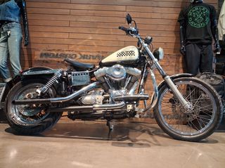 Harley Davidson DYNA Super Glide Custom 2002