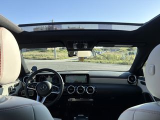 Mercedes-Benz A 250 2021 A250e Hybrid Plug in-thumb-11