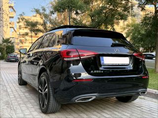 Mercedes-Benz A 250 2021 A250e Hybrid Plug in-thumb-5