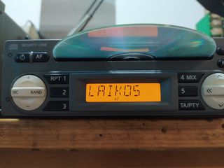 Radio nissan-thumb-1