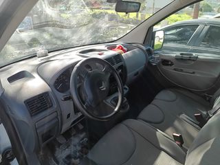 Citroen Jumpy 2011-thumb-2
