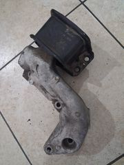 Βάση μηχανής πανω δεξιά C4 Peugeot 307