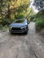 Mitsubishi Eclipse Cross 2020-thumb-7