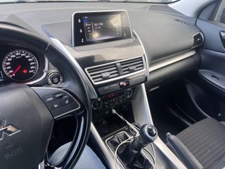 Mitsubishi Eclipse Cross 2020-thumb-17