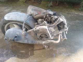 Piaggio fly 50-100-125-150-thumb-8