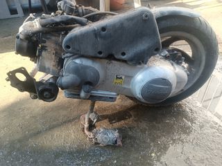 Piaggio fly 50-100-125-150-thumb-10
