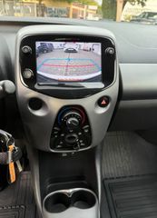 Toyota Aygo (X) 2020-thumb-2