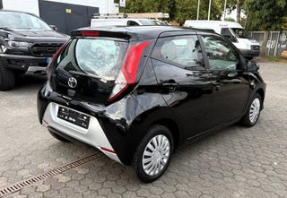 Toyota Aygo (X) 2020-thumb-7