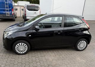 Toyota Aygo (X) 2020-thumb-10