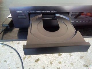CD PLAYER YAMAHA CDX-470-thumb-2